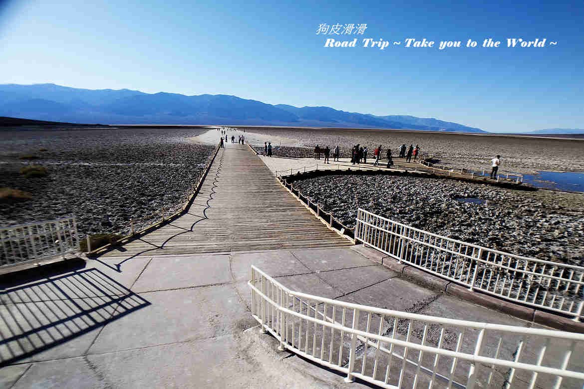  【美國西岸．死亡谷國家公園-南端】 惡水盆地Badwater Basin - 狗皮滑滑-自助．自駕遊 Motiv 